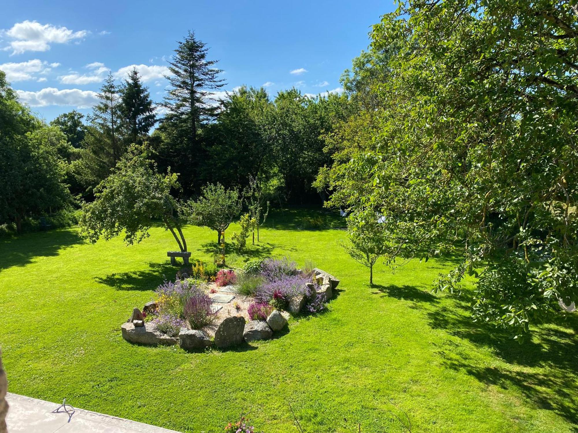 Bed and Breakfast La Pautiere Saint-Sauveur-Lendelin Exterior foto